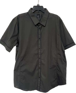 Stockpapa Hervorragende Qualität für Herrenhemden und Bekleidung im Großhandel 