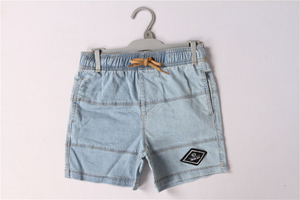 Hanger Pack Junior-Jeansshorts für Kinder auf Lager